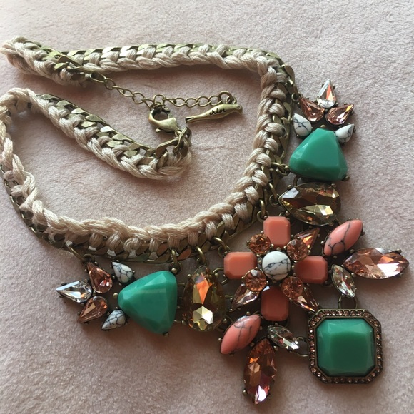 C+I Sedona Statement Necklace - Picture 3 of 5